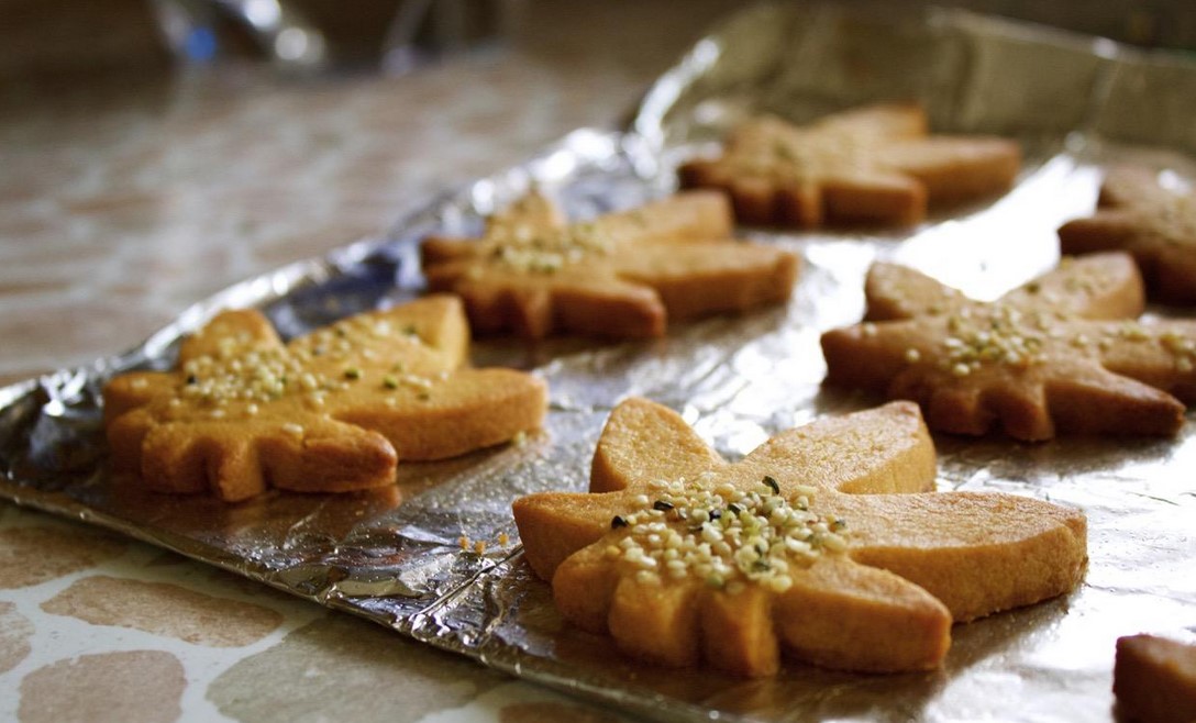 how to make christmas marijuana cookies 41 - Marijuana Cookies For Christmas